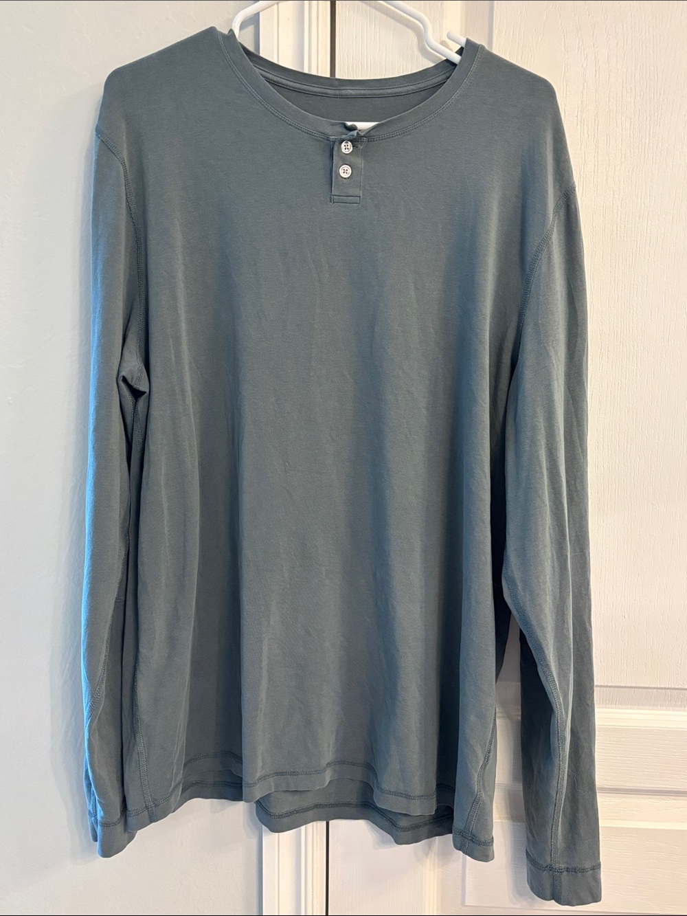 Vuori Long Sleeve Ever Henley